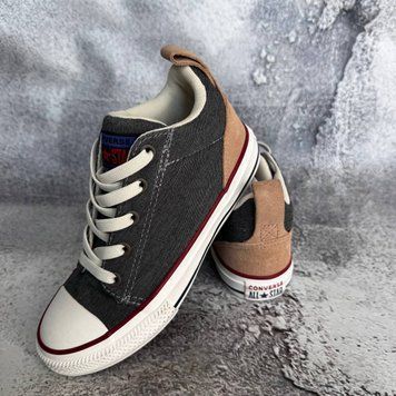 Дитячі ботінки на хлопчика Converse ОРИГІНАЛ 10 Розмір 30 р