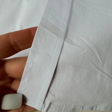 Рубашка с длинным рукавом для мальчика, белая, с контрастным принтом на рукаве и кармане &mdash; 152 см