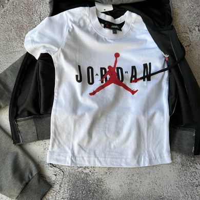 Спортивний костюм на хлопчика в стилі Nike AIR JORDAN 698 Розмір 104 см, 110 см