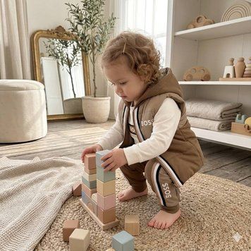 Дитячий костюм трійка для дівчинки 👧 двунитка, жилет синтепон Розмір 86 см